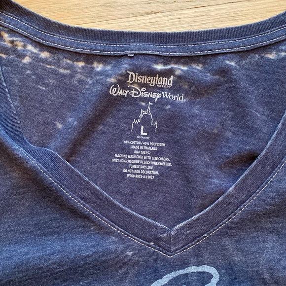 Disney Minnie Mouse Fitted Tee - Runs Small - Picture 2 of 5